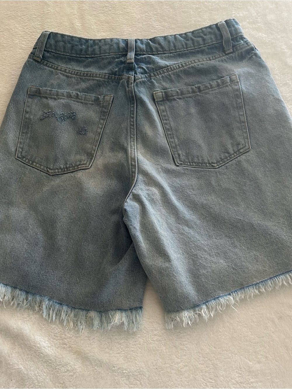 Wild Fable Y2K Grunge Distressed Longline Denim Shorts Size 12 - Picture 4 of 11